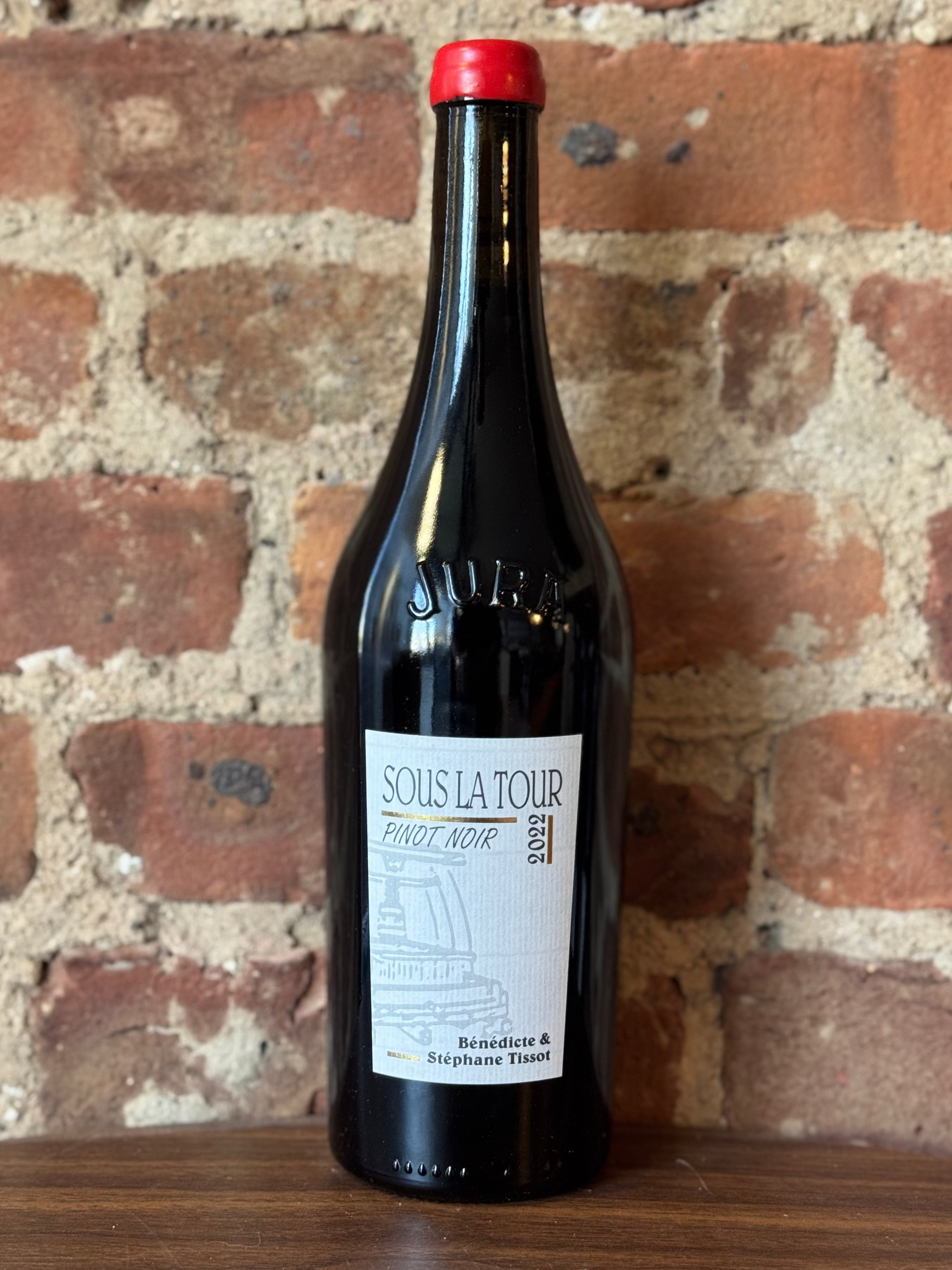 Benedicte & Stephane Tissot Arbois Sous la Tour Pinot Noir 2022