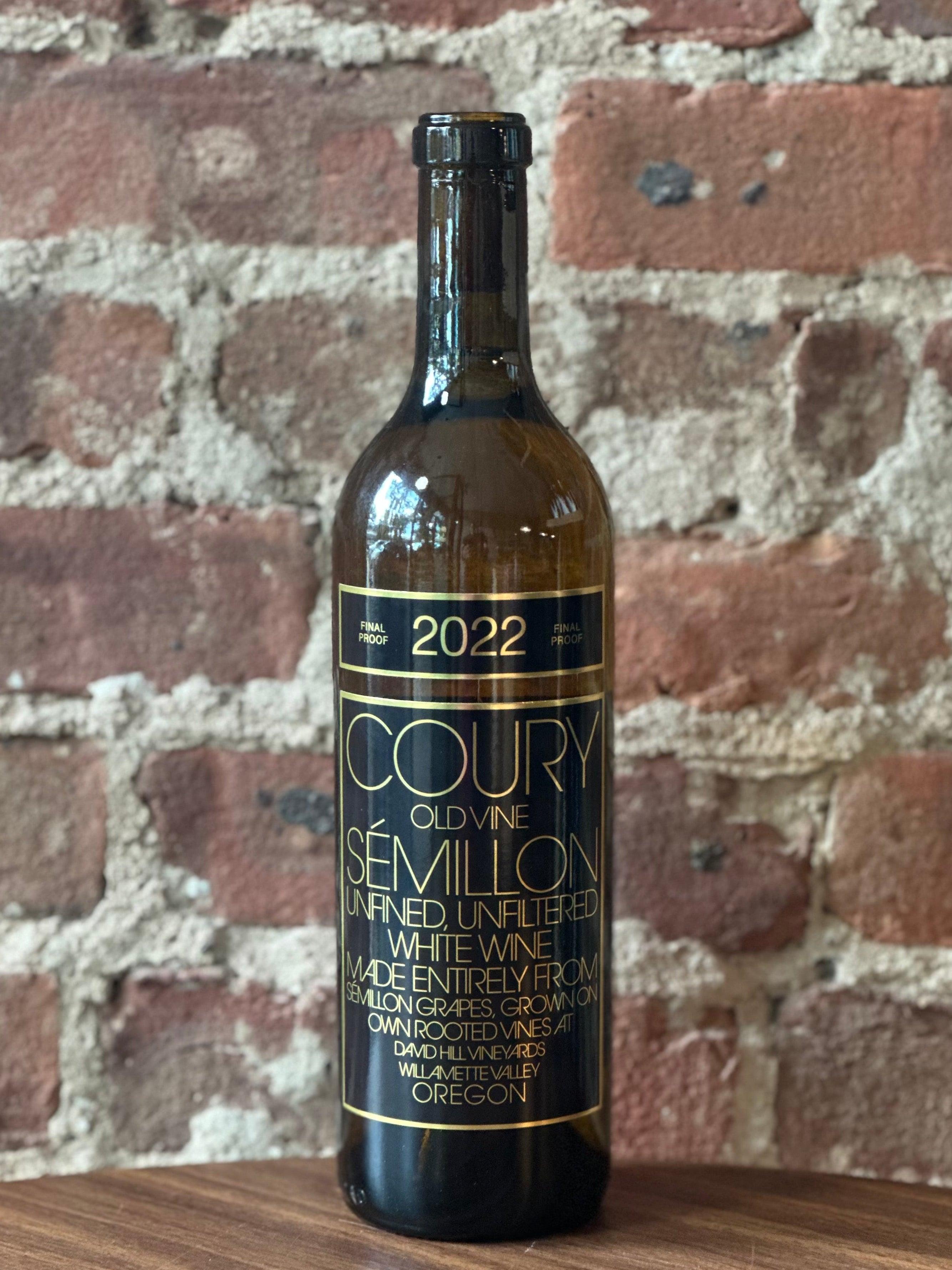 Golden Cluster Coury Old Vine Semillon 2022